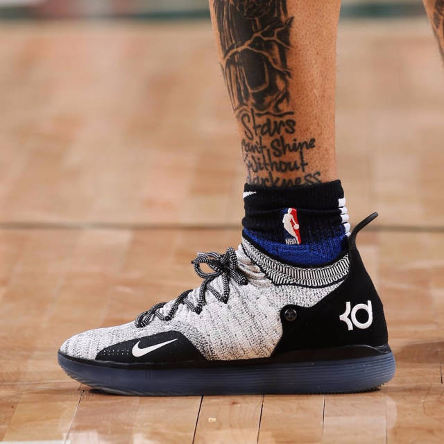 里夫斯用一 里夫斯用一