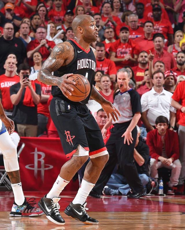 离的高峰 离的高峰