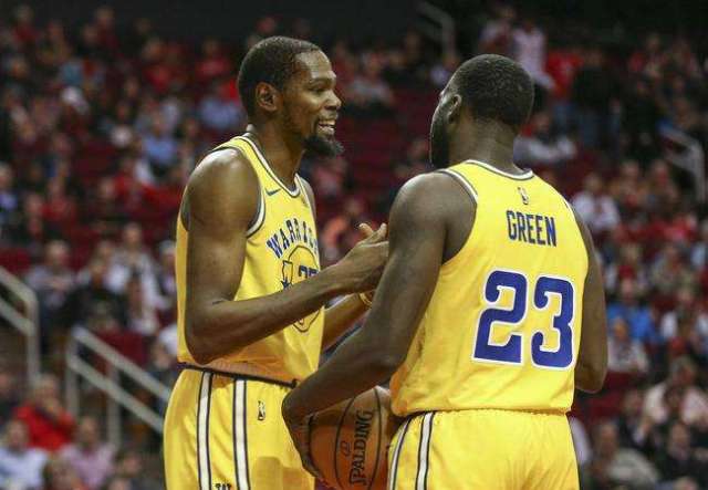 冒险夹击 冒险夹击